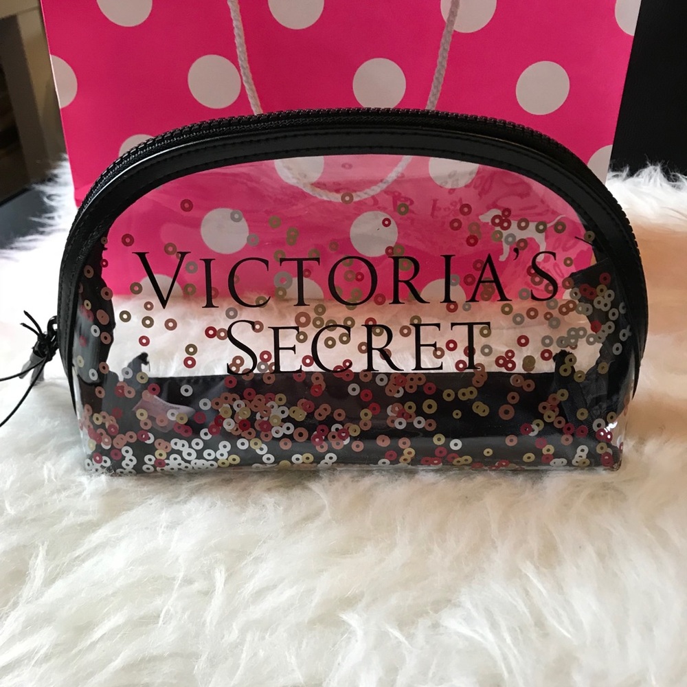 Bundle 10 Victoria’s Secret make up bags